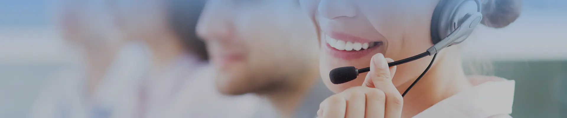 আমাদের সাথে যোগাযোগ করুন